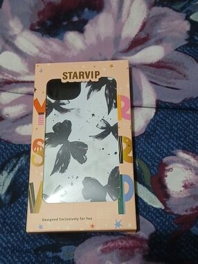 STARVIP Floral Black & White Phone Case IPHONE 15 PLUS